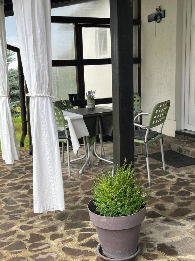 Charmante Petite Maison Transylvanie Villa Săcele Exterior foto