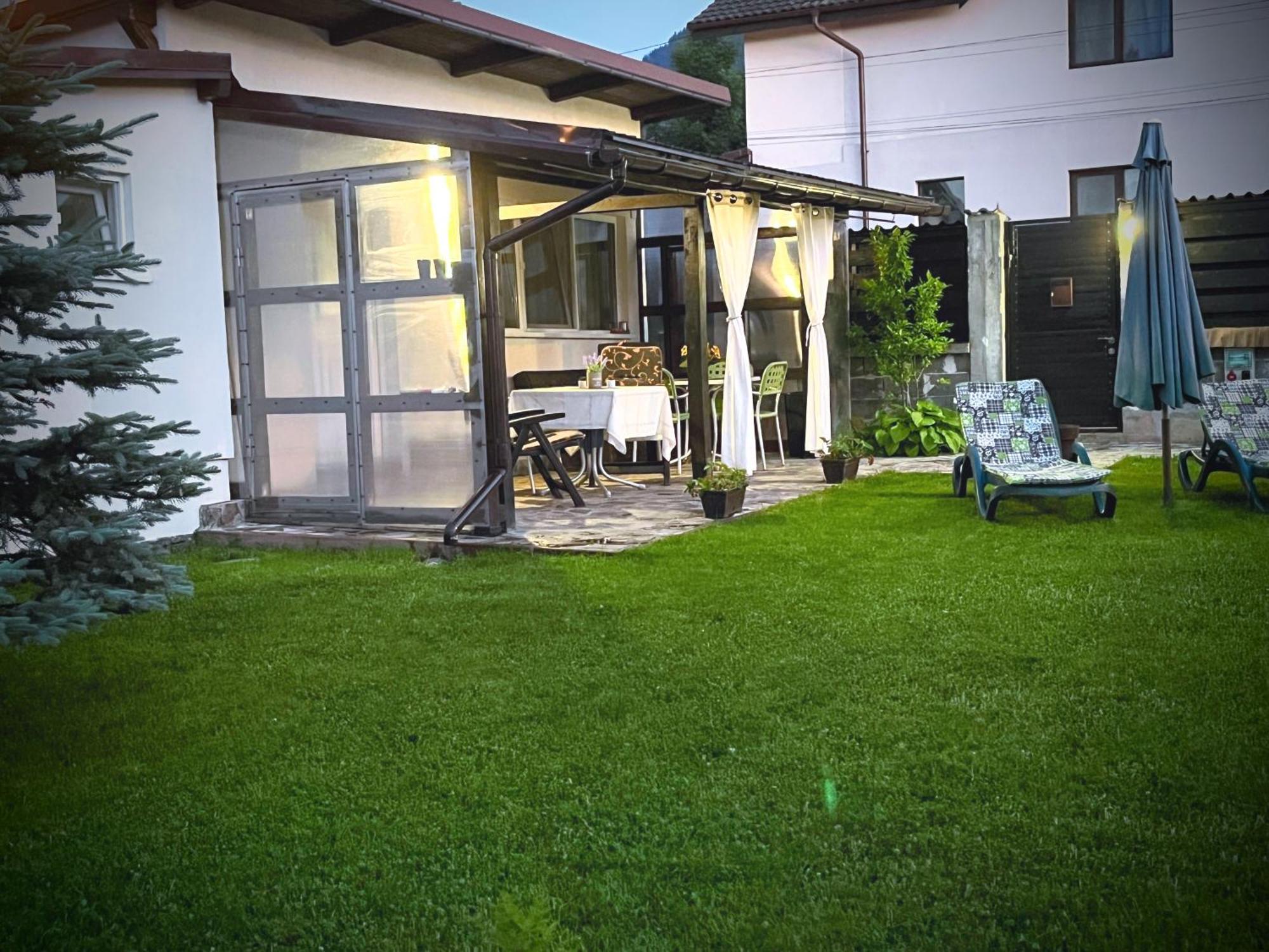 Charmante Petite Maison Transylvanie Villa Săcele Exterior foto